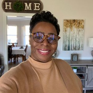 Meet your Posher, Kristi